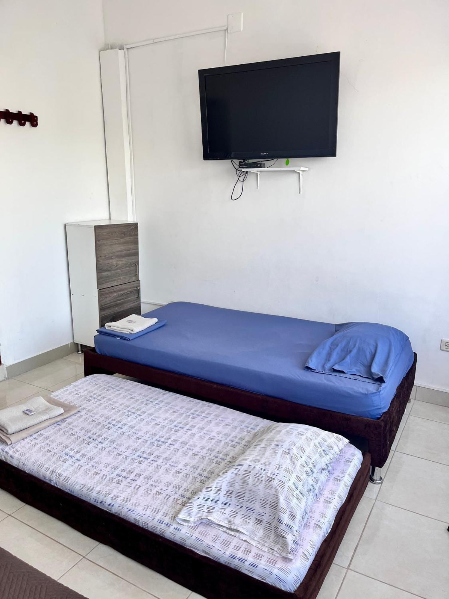 Apartaestudio Centro Pereira Un Solo Ambiente Exteriör bild